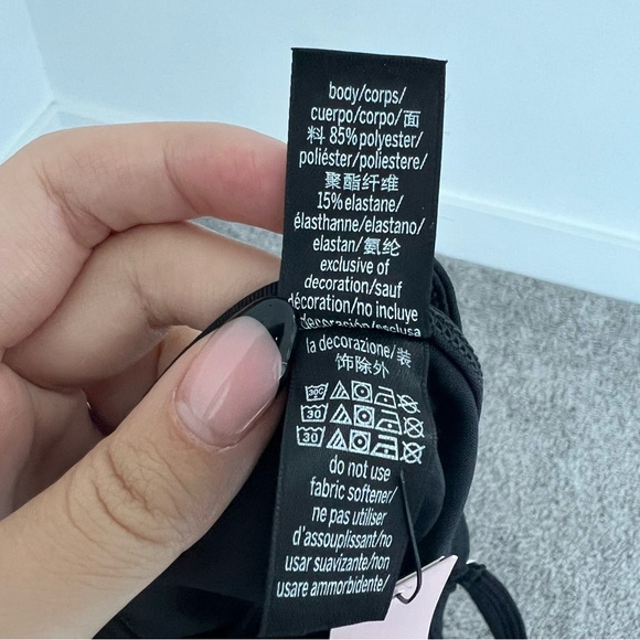 Victoria Secret Tank. NWT - Picture 4 of 4